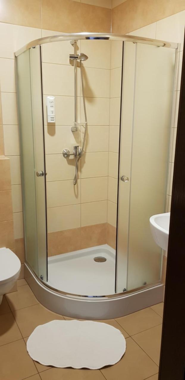 Zajazd Tytan Kochanowice Exteriér fotografie